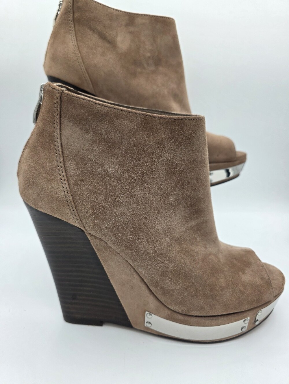 Vince Camuto Peep Toe Suede Booties Tan Platform Heel Ankle Boots 9